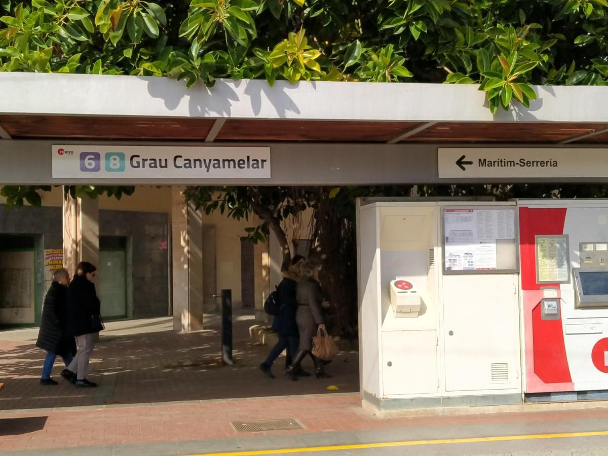 Cabanal Port Marina Valencia Exterior photo